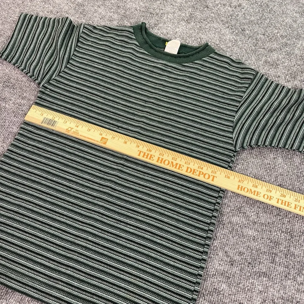 Vintage 90s Skidz T Shirt‎ Youth Medium Green Striped Knit Surfwear Skater USA